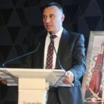 الجامعة الملكية المغربية لكرة القدم تجدد الثقة في وليد الركراكي وتقطع الطريق على الإشاعات