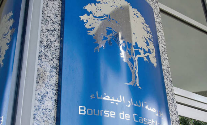 بورصة الدار البيضاء تفتتح على تراجع.. مؤشر “مازي” يفقد 0,22% في بداية التداول